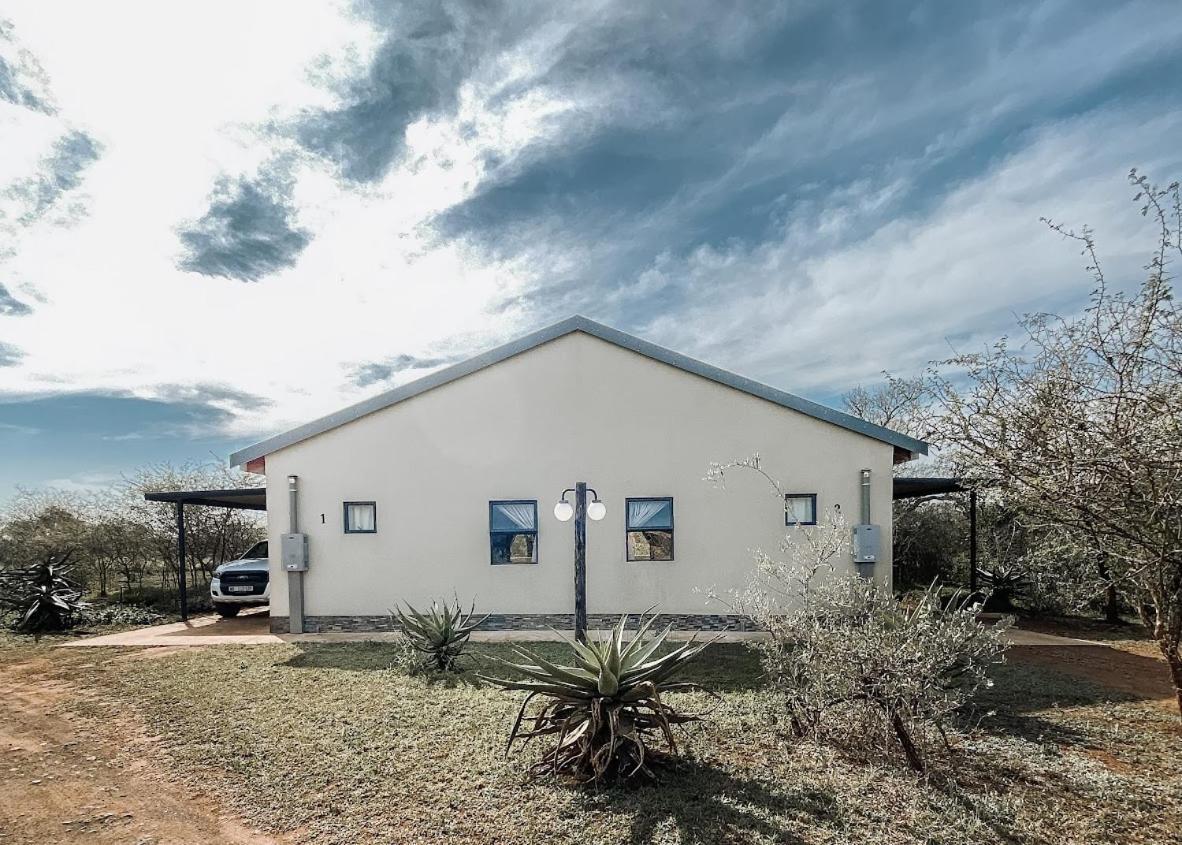 Umkhaya Lodge Mkuze Buitenkant foto